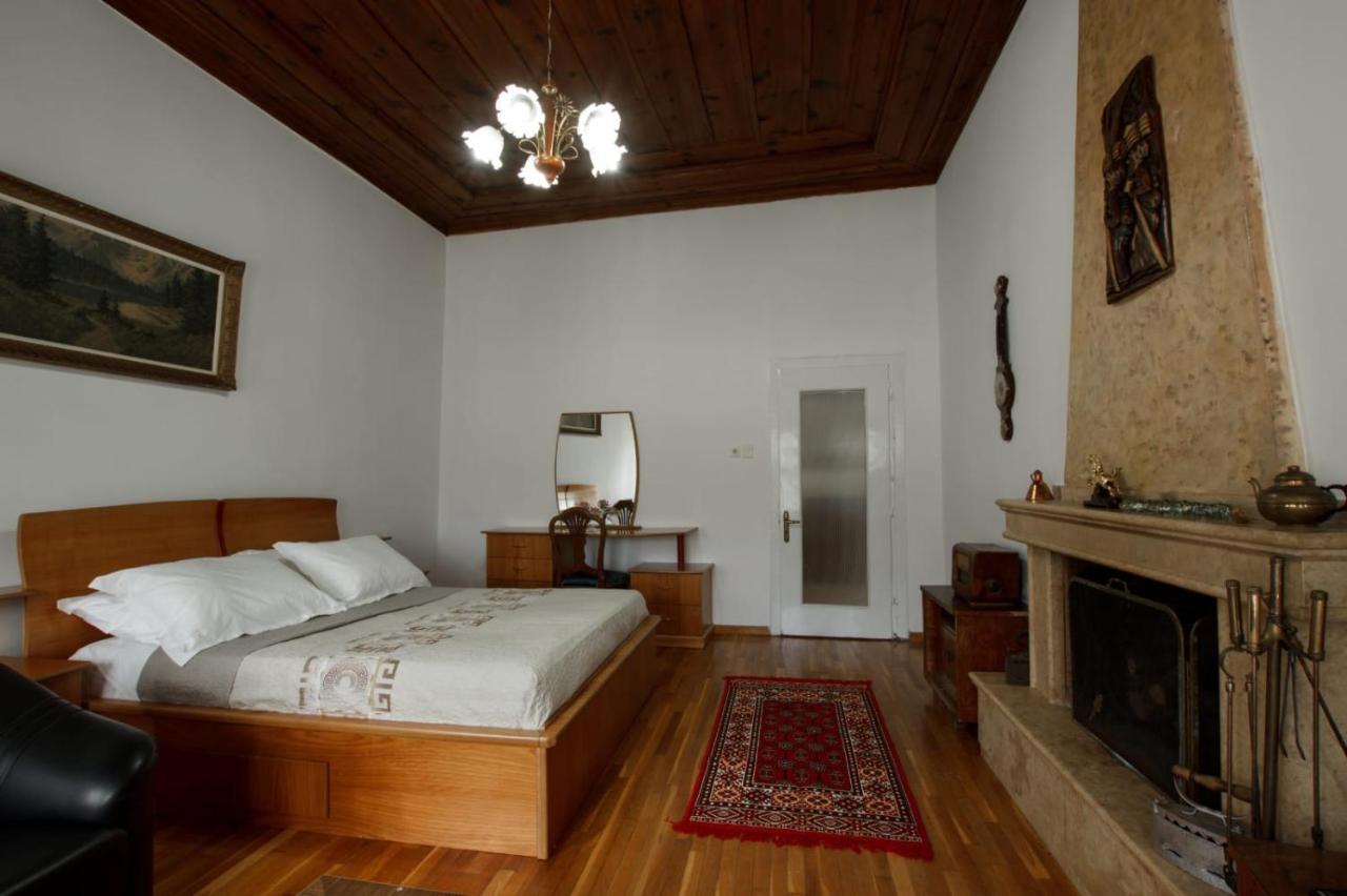 Emblematic House Apartment 2 Гірокастра Екстер'єр фото