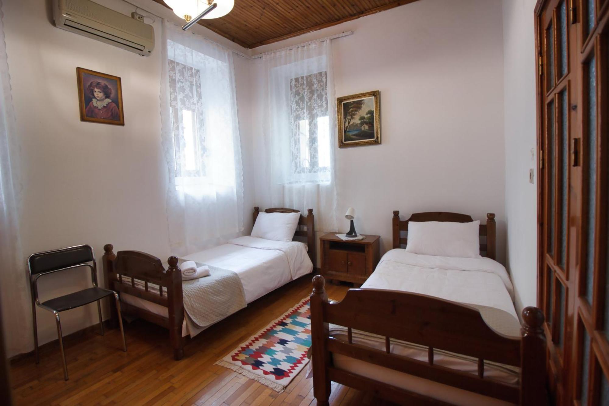 Emblematic House Apartment 2 Гірокастра Екстер'єр фото