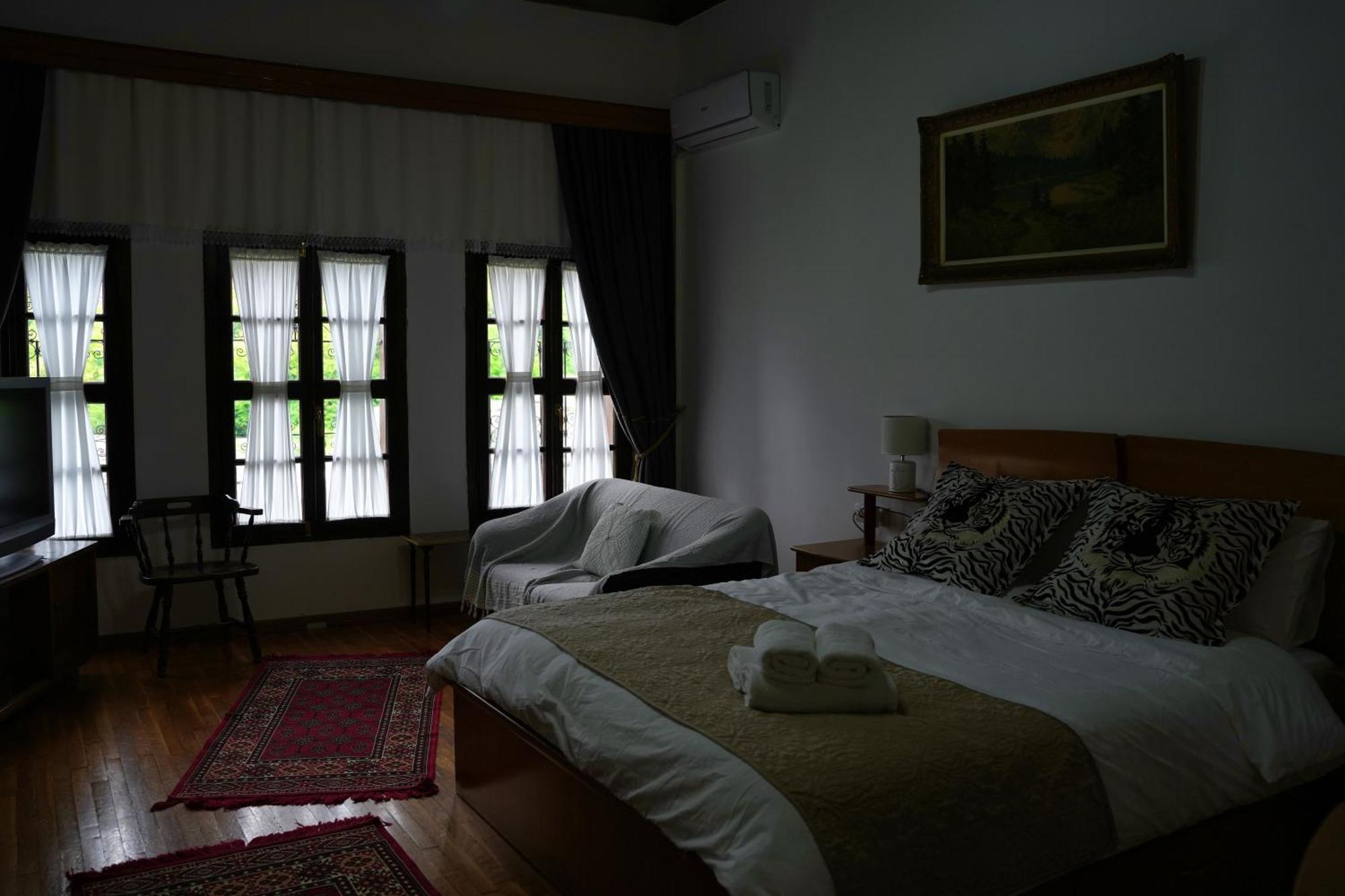 Emblematic House Apartment 2 Гірокастра Екстер'єр фото